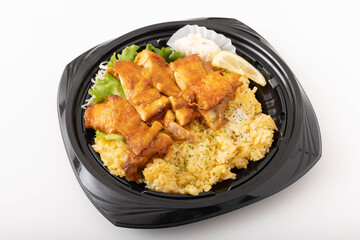 タンドリーチキンとカレーピラフ弁当