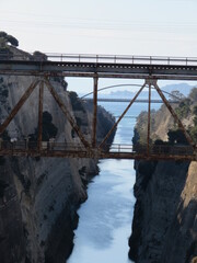 Puentes sobre el Canal de Corinto. Grecia