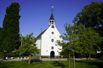 Fototapeta na wymiar White Church in Odijk, Netherlands