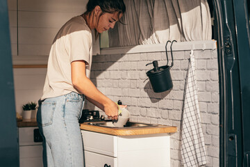 Atardecer en la playa, Camper life, Van life