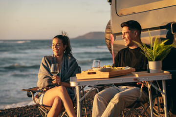 Atardecer en la playa, Camper life, Van life