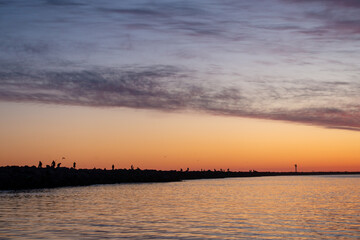 Naklejka premium Sunset at half moon bay pillar point harbor beach