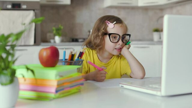 Online distance learning from home.