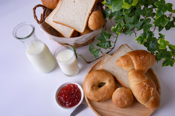 パンとコーヒー　ティータイム