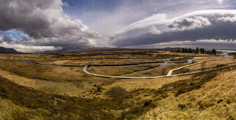 Lange Wege im weiten Land