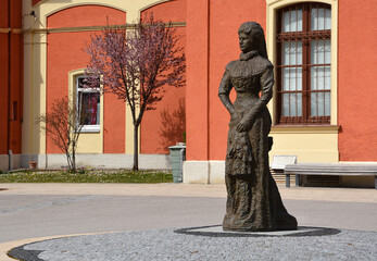 Kaiserin Elisabeth, Denkmal beim Bahnhof von Possenhofen am Stanbergersee, Bayern