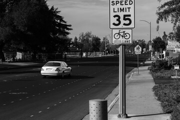 speed limit sign on the street