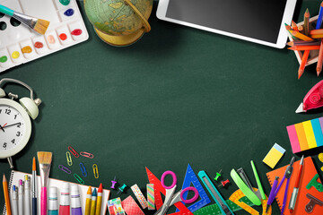 新学期の準備。色々な文具 / Back to school concept. © hanahal