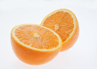 オレンジ　白バック