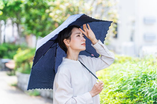 紫外線」の写真素材 | 547,310件の無料イラスト画像 | Adobe Stock