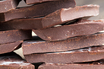 chocolate with cocoa and a high content of cocoa butter