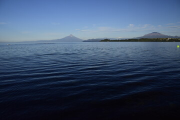 Fototapeta na wymiar Osorno volcano and Llanquihue lake, Parque, Puerto Varas, Chile.