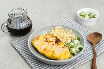 Lenggang Panggang (Pempek Palembang), is a traditional food from South Sumatra, Indonesia. This fish-based food is very popular. Selected focus
