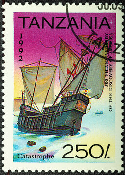 TANZANIA - CIRCA 1992: A stamp printed in Tanzania devoted to 500th anniversary of the discovery of America, shows Ship running aground, circa 1992