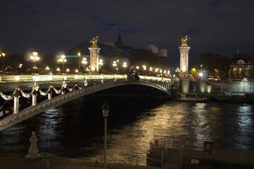 bridge over the river at night