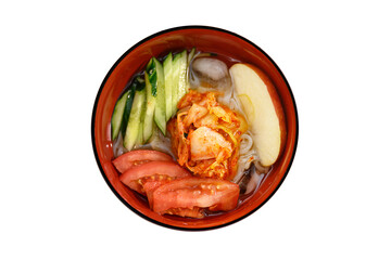 美味しい冷麺　背景白