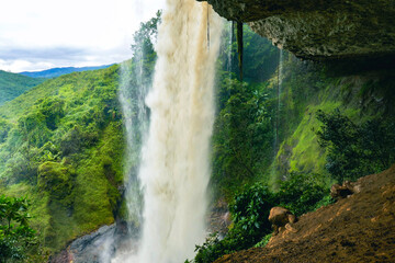 Scenic view of Kapologwe Waterfalls in Mbeya, Tanzania - obrazy, fototapety, plakaty