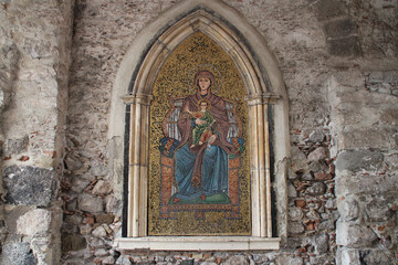 madonna and child in taormina in sicily (italy)  - obrazy, fototapety, plakaty