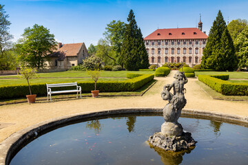 barokni zamek Libochovice (nar. kulturni pamatka), Ustecky kraj, Ceska republika / baroque castle Libochovice (national cultural landmark), Czech republic