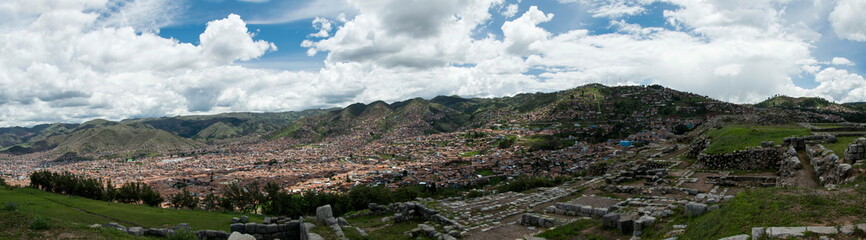 Fototapeta na wymiar Cusco, Panoramic view of the centre of Cusco city with the Cathedral