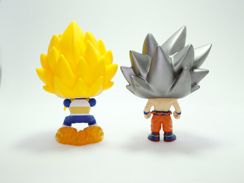 Goku and Vegeta. Funko pop limited edition. Dragon Ball Z. Manga. Anime. Super saiyan. Cartoon. Akira Toriyama. The prince.