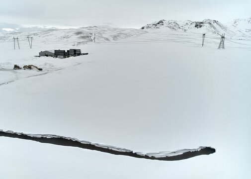Carbon pollution capture - global warming abatement hi-tech Iceland