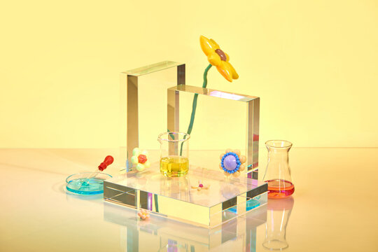 Empty podium with glass labware, flask bowl platform. 