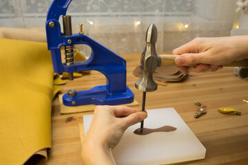 Punch a hole in leather 