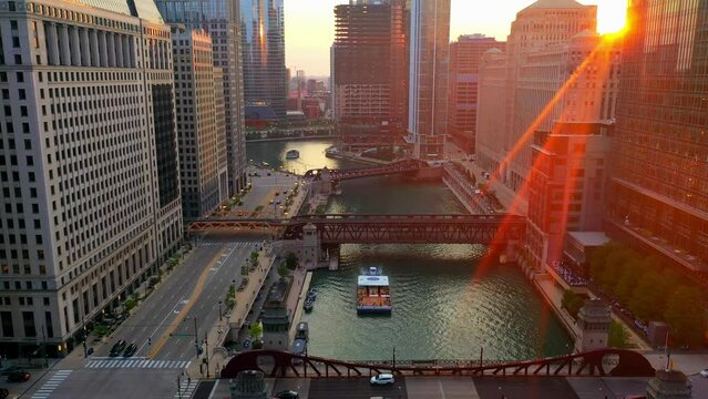 Chicago River