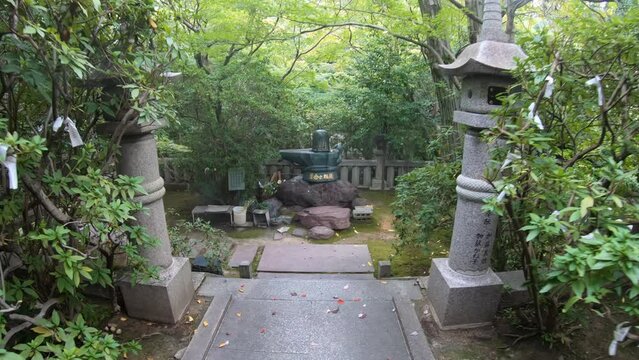 Video of bronze Shiva Linga in Toganji temple. Symbol of lingam-yoni. Nagoya. Japan