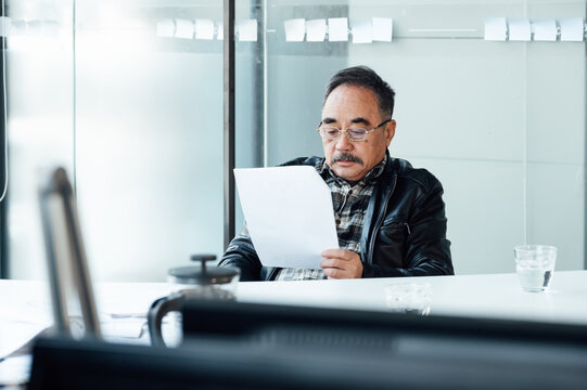 Senior businessman in the office