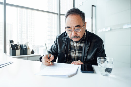 Senior businessman in the office