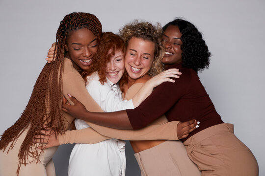 Portrait Of Large Group Of Multiethnic Women Friends

