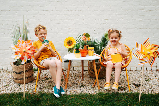 summer with kids in the garden