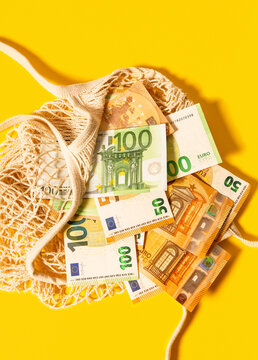 String bag ful of money