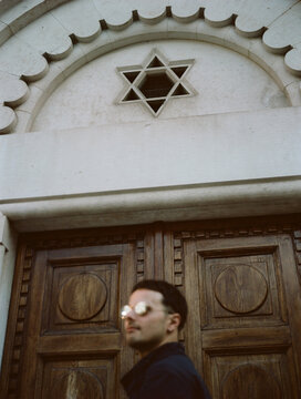 A man by the synagogue 
