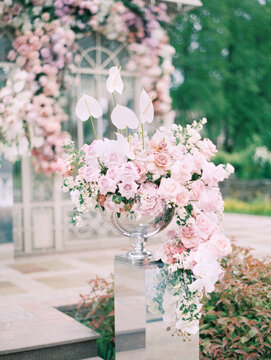 Wedding Flowers Bouquet Outdoors