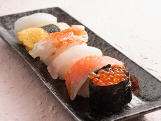 一般的な握りずし6貫