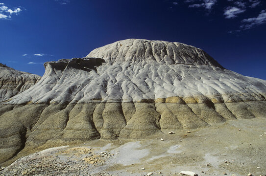 North Dakota badlands butte hillock strata landscape National Gr