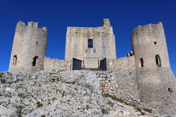 Fototapeta premium Rocca Calascio, mountaintop medieval fortress at 1512 meters above sea level. The Castle of Rocca Calascio is located within the Gran Sasso National Park, Abruzzo – Italy