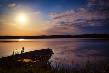 Naklejka na ściany i meble Sonnenaufgang mit Boot im Wasser - Sunrise with Boat - High quality photo - Landscape - Sunset - Sunrise over sea - Photo Wallpaper