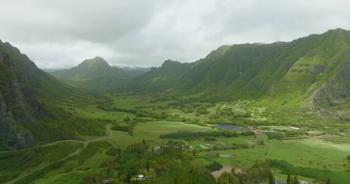 Flying along famous Koolau Mountains , Oahu Island, Hawaii	