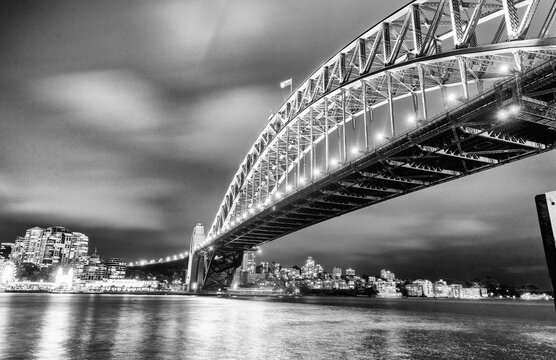 Fototapeta Sydney night skyline in black and white