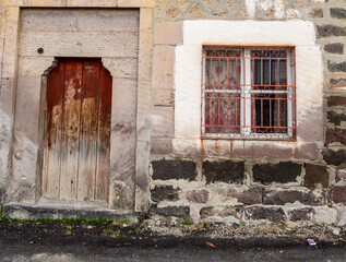 kayseri gesi old historical town door © 7
