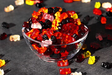 Bunte Gummibärchen/ Gummibären (Süßigkeiten aus Deutschland)