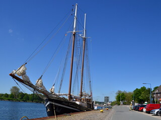 Historisches Segel Schiff im Stadtteil Holtenau, Kiel, Schleswig - Holstein