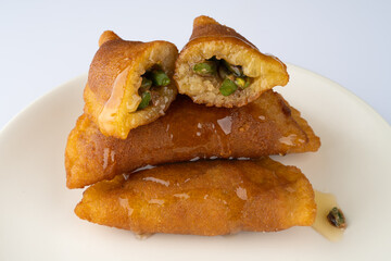 Turkish dessert tas kadayif with pistachio	