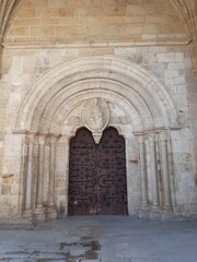 Fototapeta na wymiar Puerta de la Catedral de Lugo, Galicia