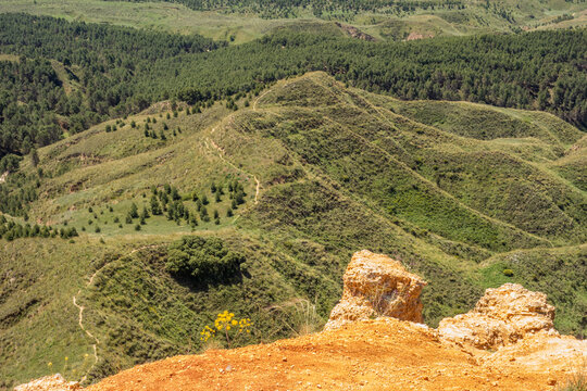 View of the Parque de los Cerros from Ecce Homo, on the outskirts of Alcal&aacute; de Henares.