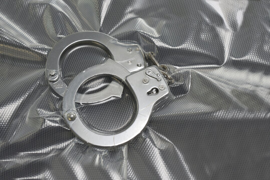 Emballage sous vide - Menottes Police
